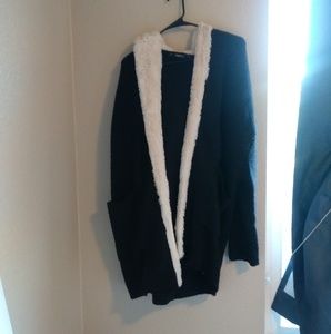 Knit cardigan with fur hood